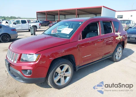 2014 Jeep Compass Latitude z USA, uszkodzony, nr VIN 1C4NJDEB7ED714048